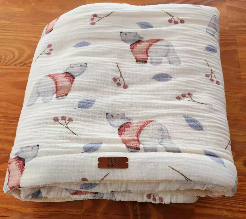 Manta Cover Acolchadita Funcional 1,50 x 1,00