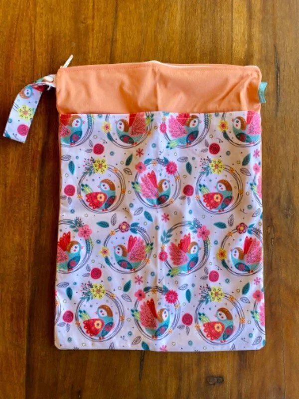 Wetbag Medianas 30 X 40 - Aves Rosa